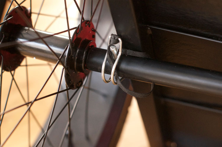 Quick release axels on wheels for easy removal